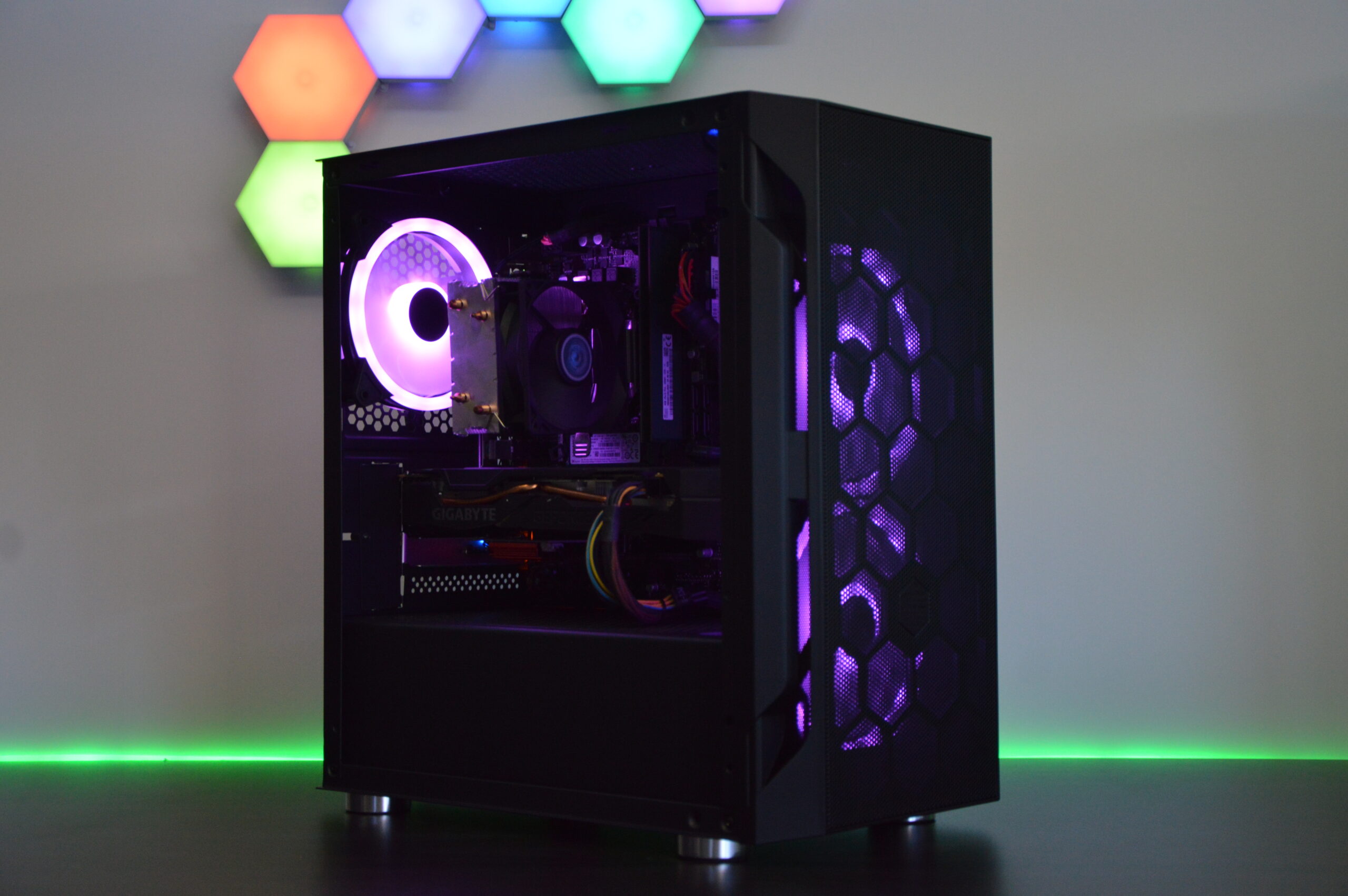 Intel i7 RGB Gaming PC - NVIDIA RTX Graphics, 1.5TB Storage, Wi-Fi, Windows 11 - Image 7