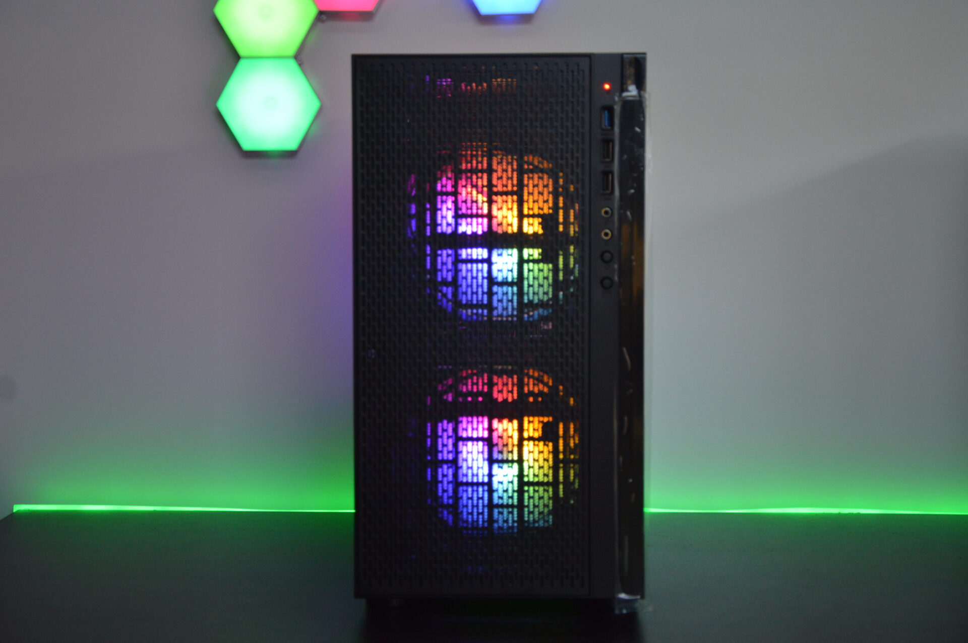 AMD Radeon RGB Gaming PC - Intel i5, 12GB DDR4, Windows 11 - Image 3