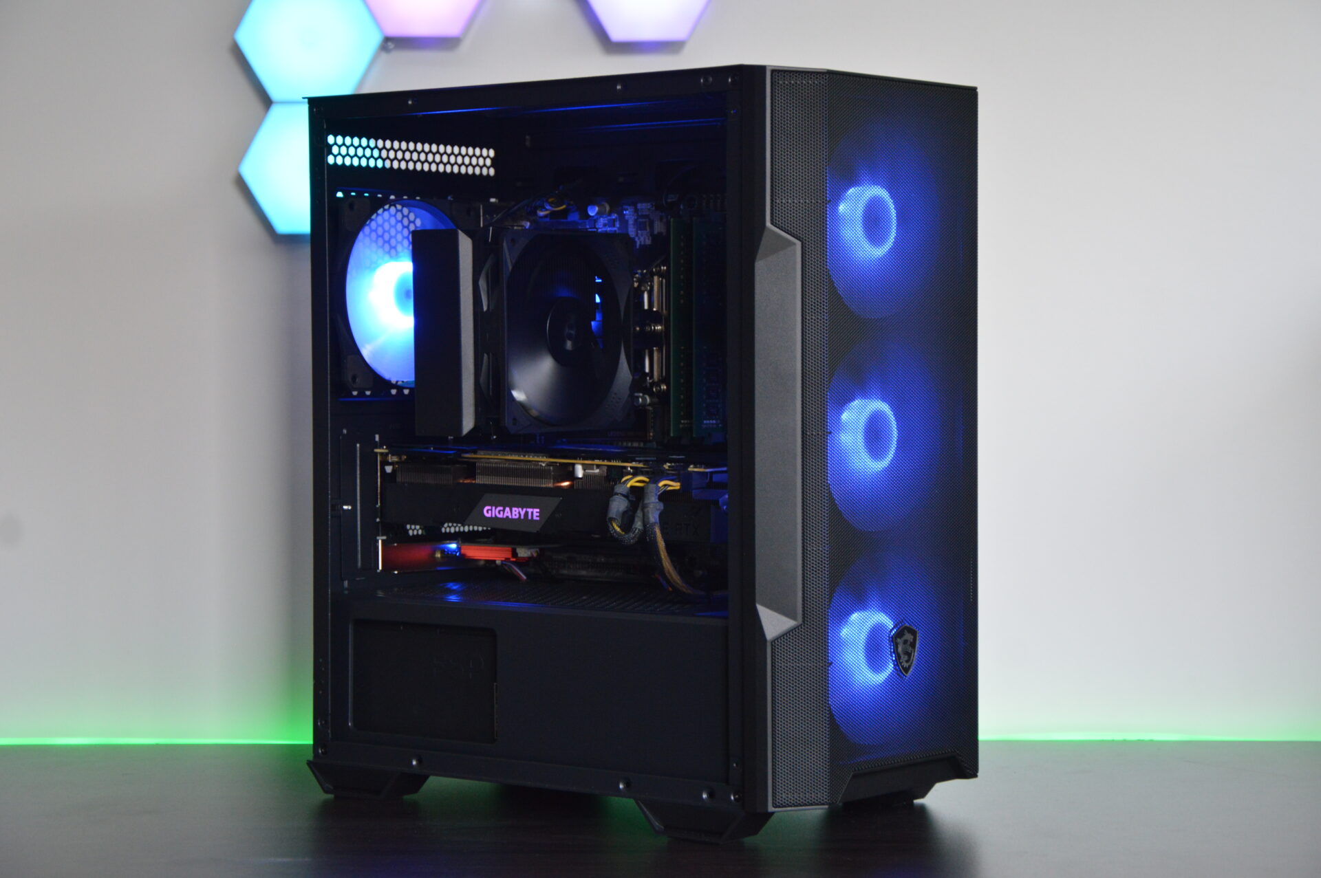 Intel i7 RGB Gaming PC - NVIDIA RTX 2070, 16GB DDR4 RAM, 2TB Storage, W11 - Image 2
