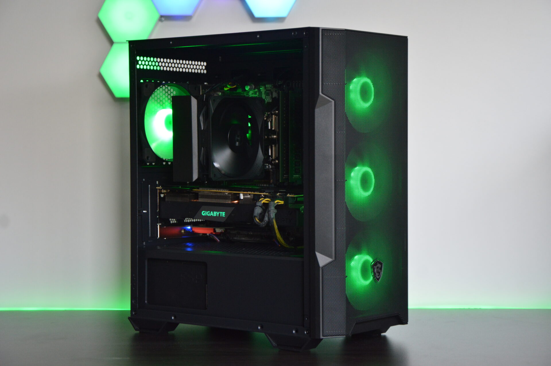 Intel i7 RGB Gaming PC - NVIDIA RTX 2070, 16GB DDR4 RAM, 2TB Storage, W11 - Image 4
