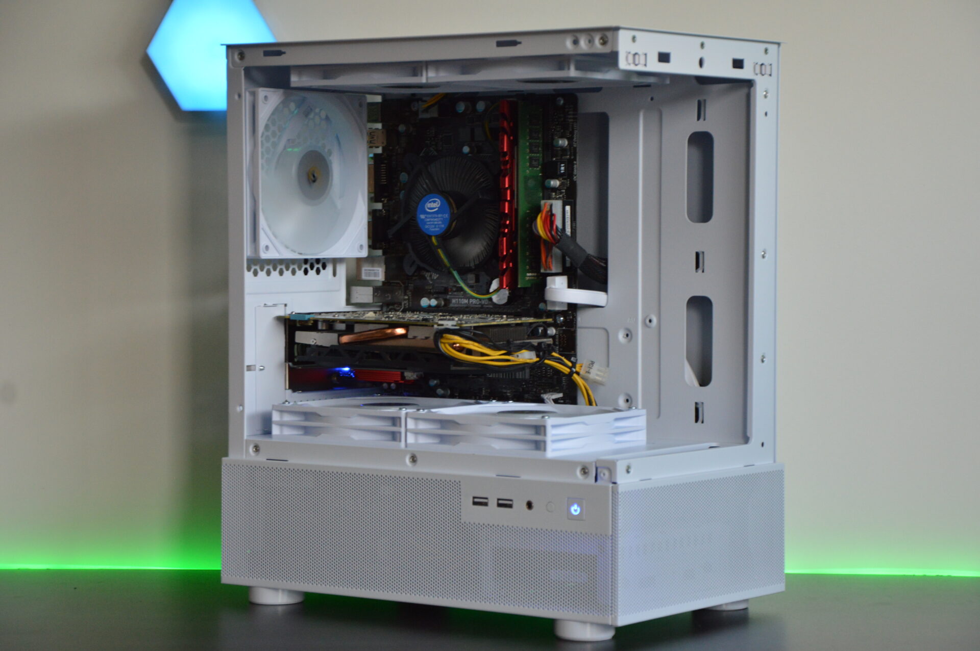 Intel i5 White RGB PC - NVIDIA GPU, 12GB DDR4 RAM, 1TB+ Storage, W11 - Image 2