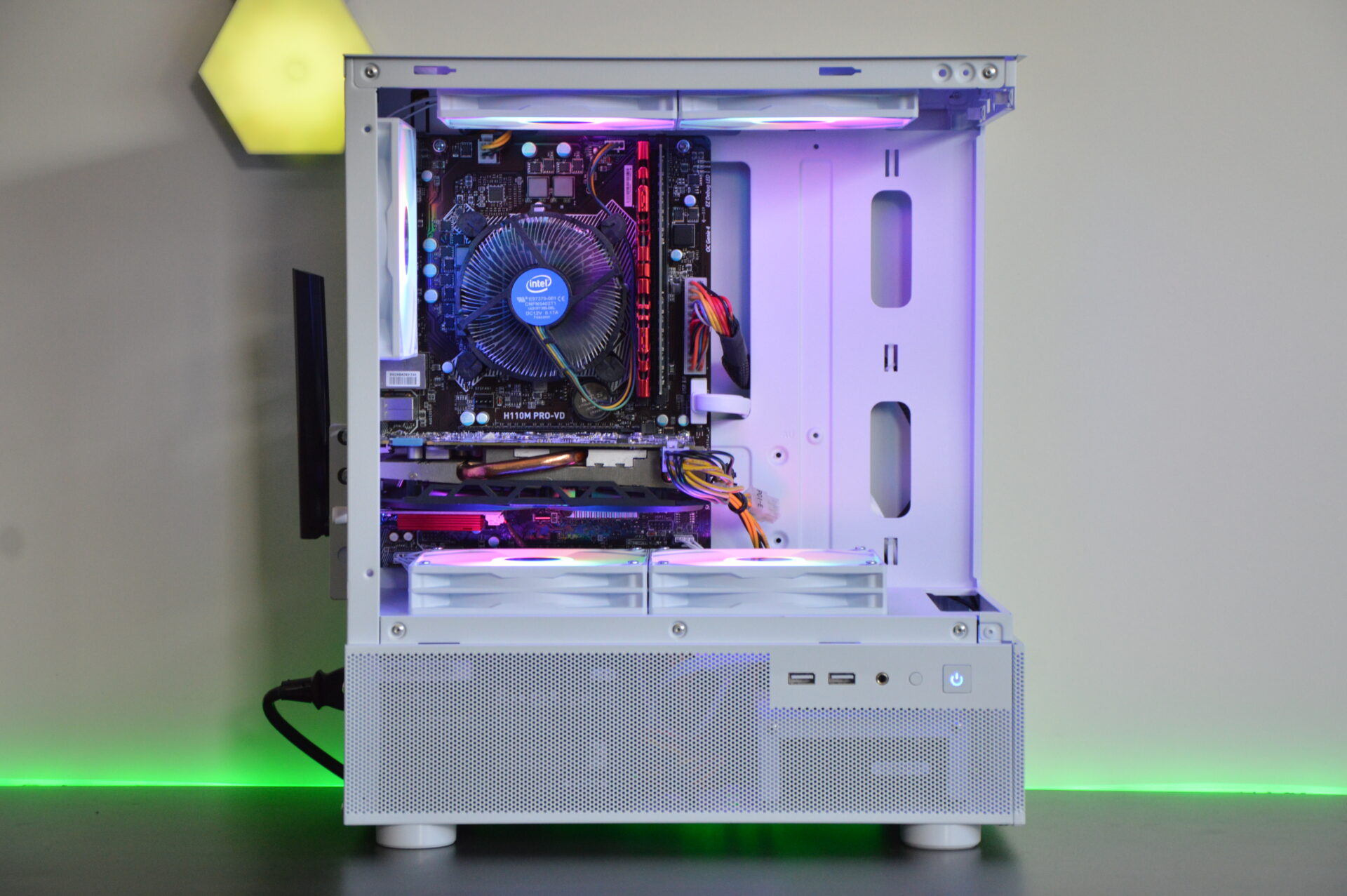 Intel i5 White RGB PC - NVIDIA GPU, 12GB DDR4 RAM, 1TB+ Storage, W11 - Image 3