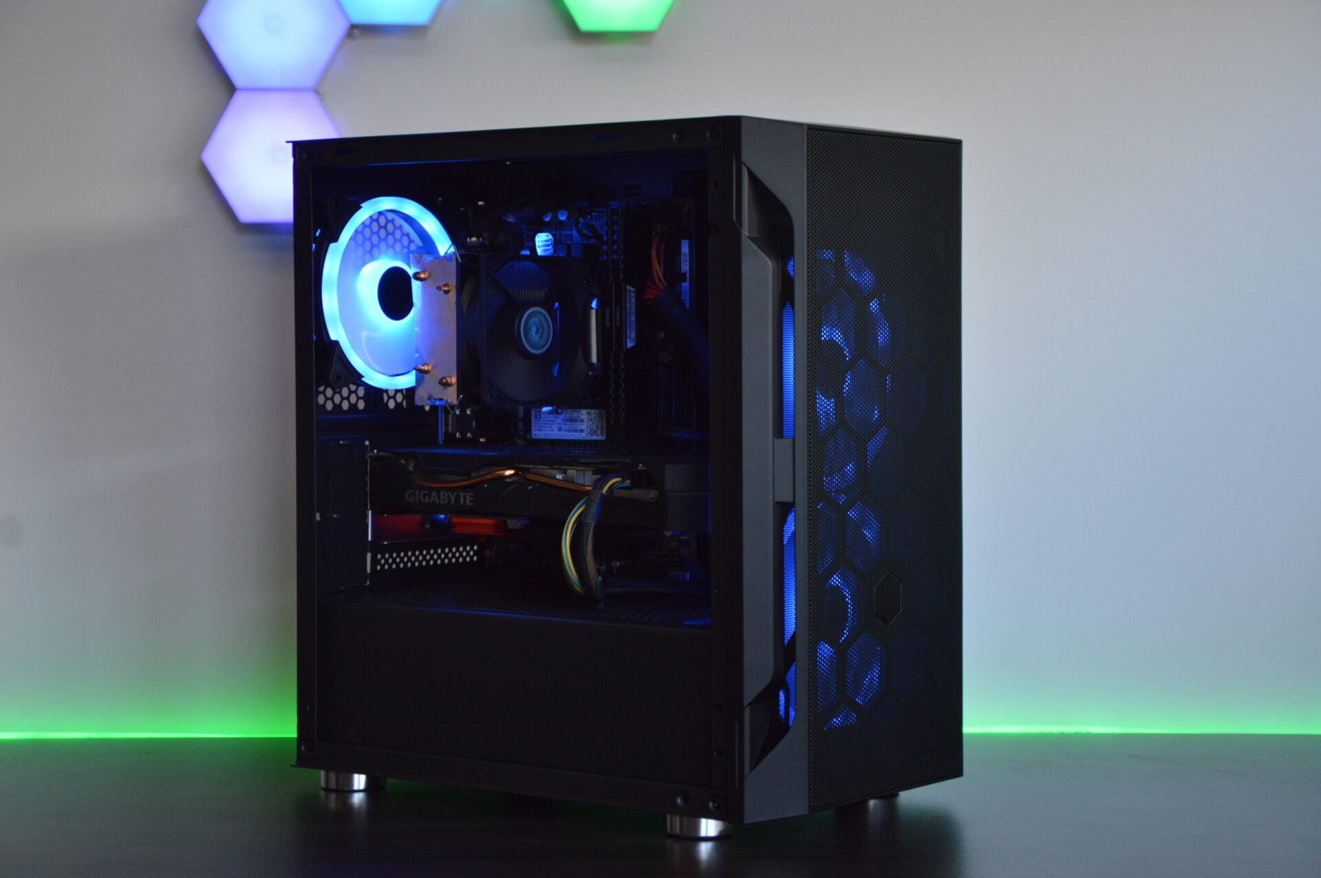 Intel i7 RGB Gaming PC - NVIDIA RTX 2070, 16GB DDR4, 1TB+ Storage, W11 - Image 4