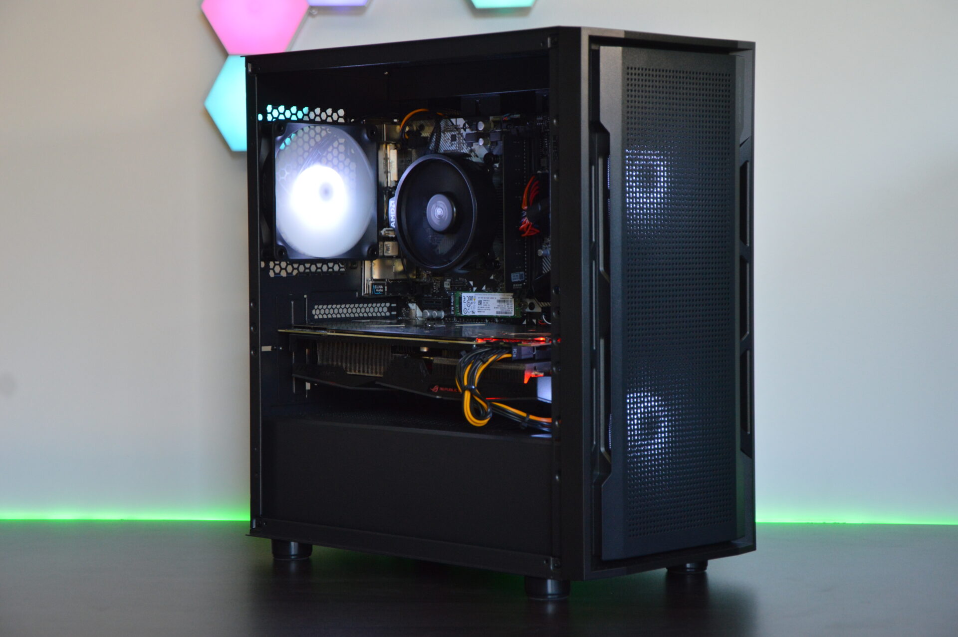 AMD RYZEN 5 RGB Gaming PC - RX VEGA 64, 2TB+ Storage, 16GB DDR4 RAM - Image 4