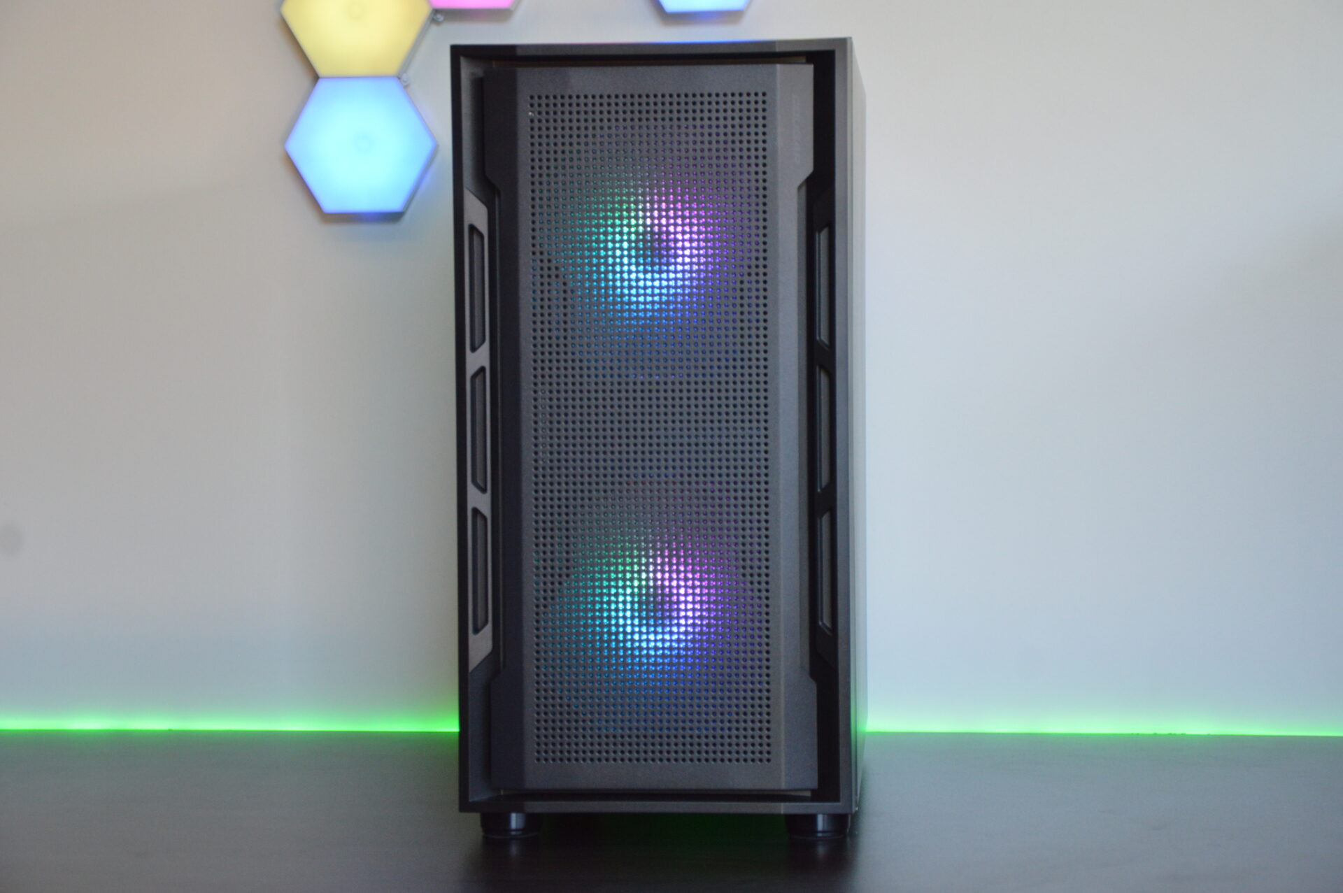AMD RYZEN 5 RGB Gaming PC - RX VEGA 64, 2TB+ Storage, 16GB DDR4 RAM - Image 6