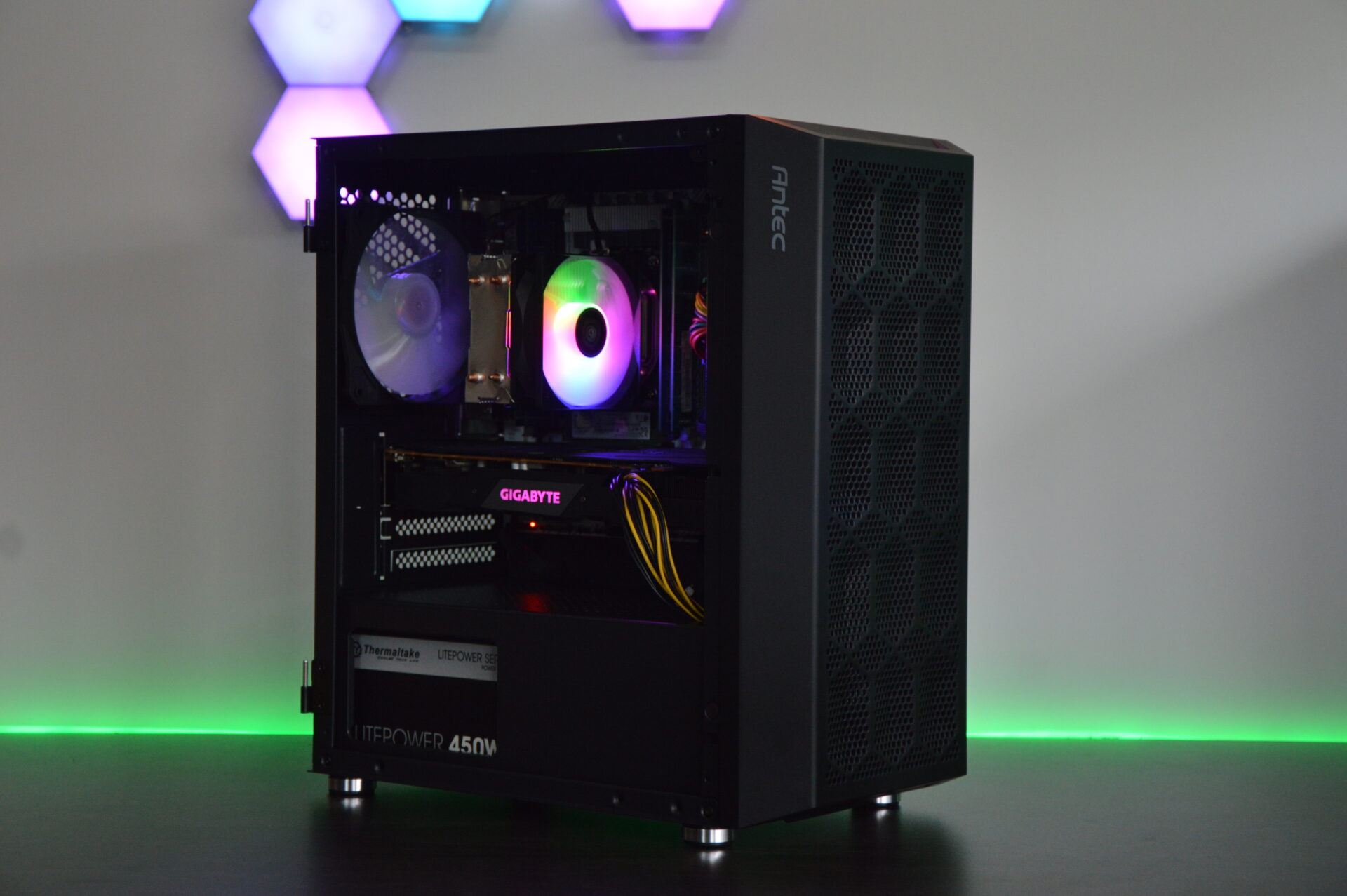 AMD Radeon RGB Gaming PC - Intel Xeon, 14GB RAM, 1TB+ Storage, W11 - Image 2