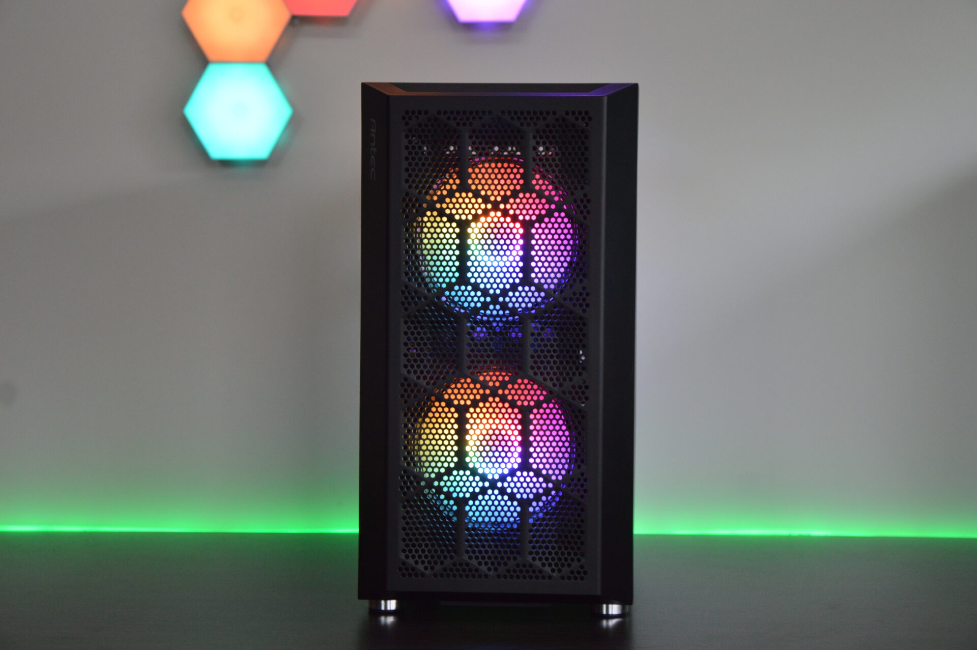 AMD Radeon RGB Gaming PC - Intel Xeon, 14GB RAM, 1TB+ Storage, W11 - Image 5